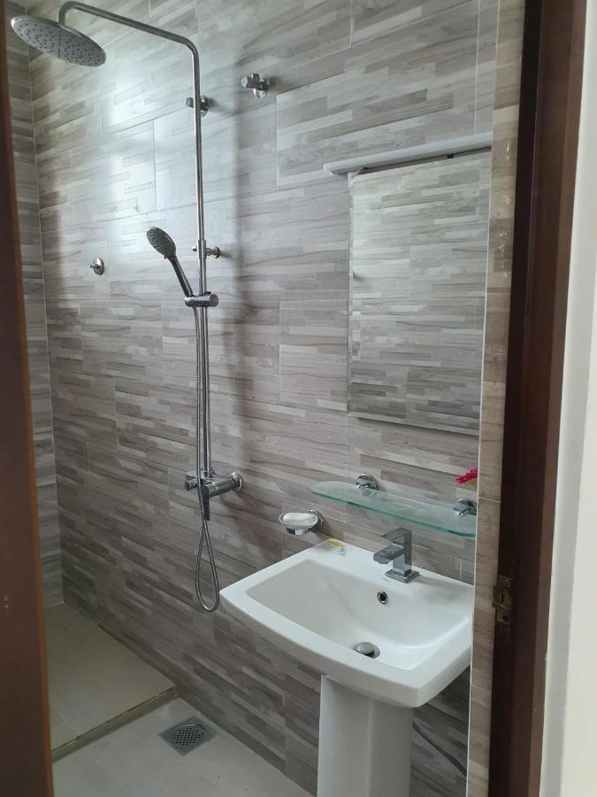Dehiwala-Mount Lavinia New 2 Bedroom Apartment, 100M Away From The Beach מראה חיצוני תמונה