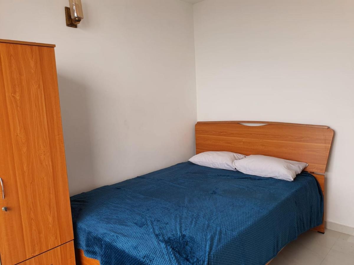 Dehiwala-Mount Lavinia New 2 Bedroom Apartment, 100M Away From The Beach מראה חיצוני תמונה